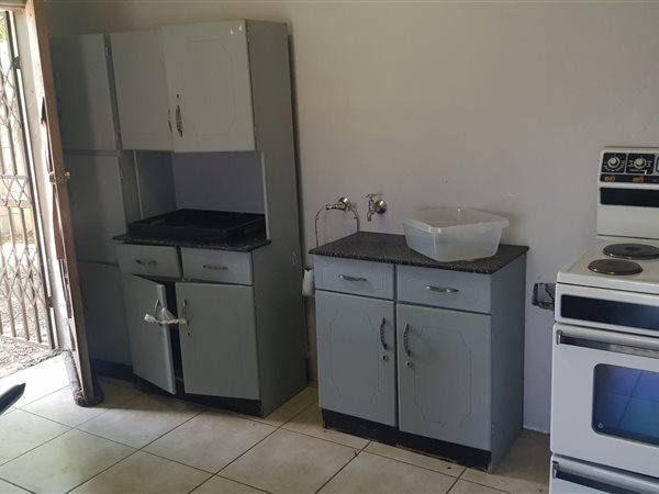 3 Bedroom Property for Sale in Finsbury Gauteng