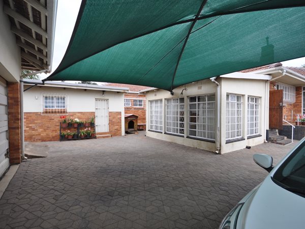 4 Bedroom Property for Sale in Monument Gauteng