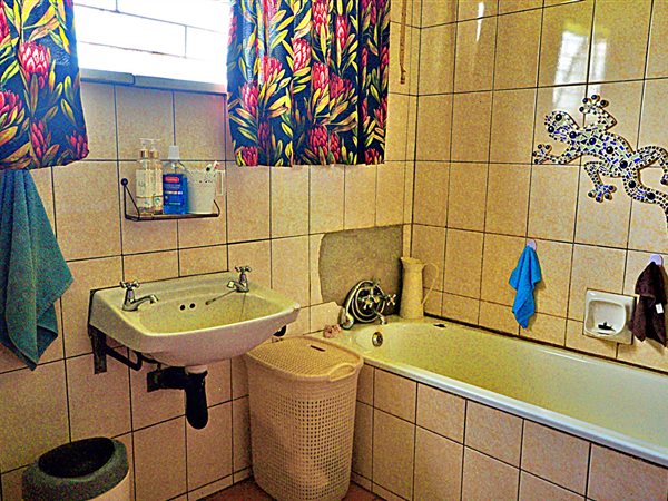 0 Bedroom Property for Sale in Aureus Gauteng