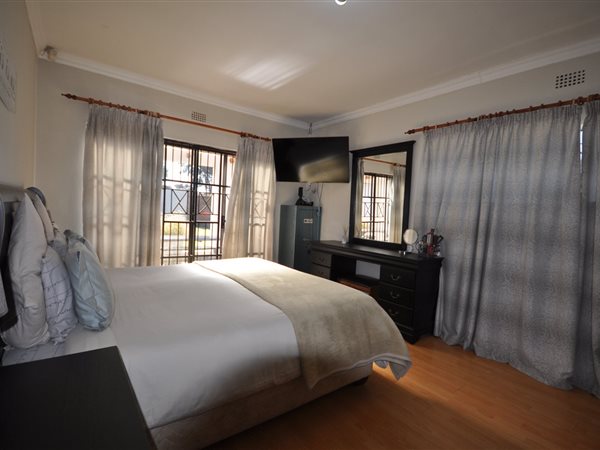 4 Bedroom Property for Sale in Hillside AH Gauteng