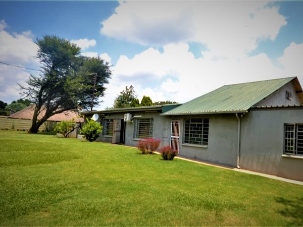 4 Bedroom Property for Sale in Aureus Gauteng