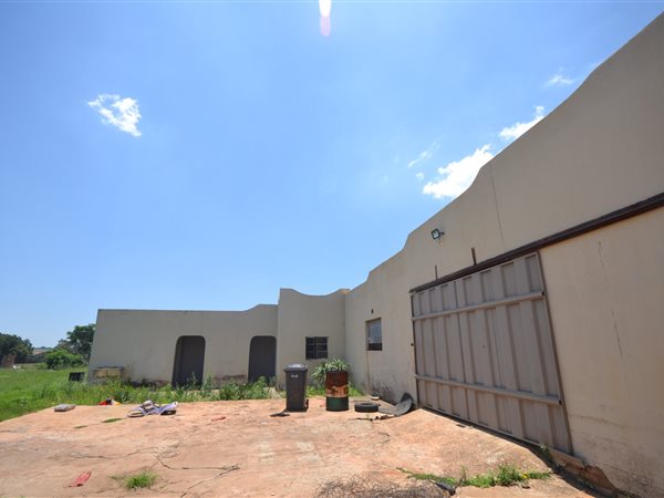 4 Bedroom Property for Sale in Hillside AH Gauteng