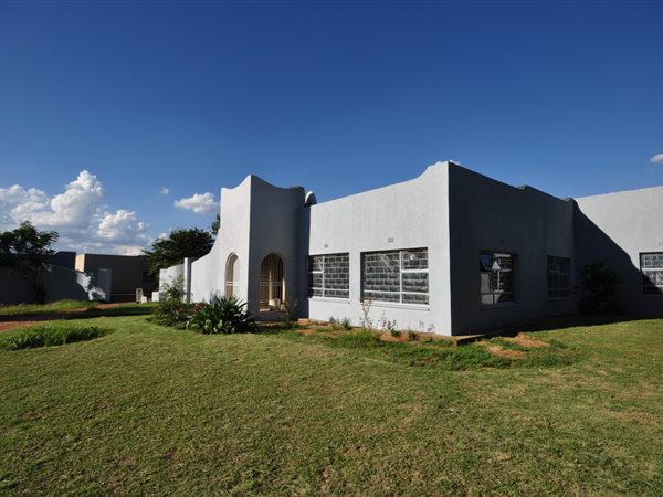 4 Bedroom Property for Sale in Hillside AH Gauteng