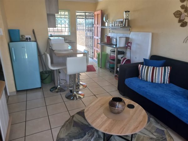 2 Bedroom Property for Sale in Finsbury Gauteng