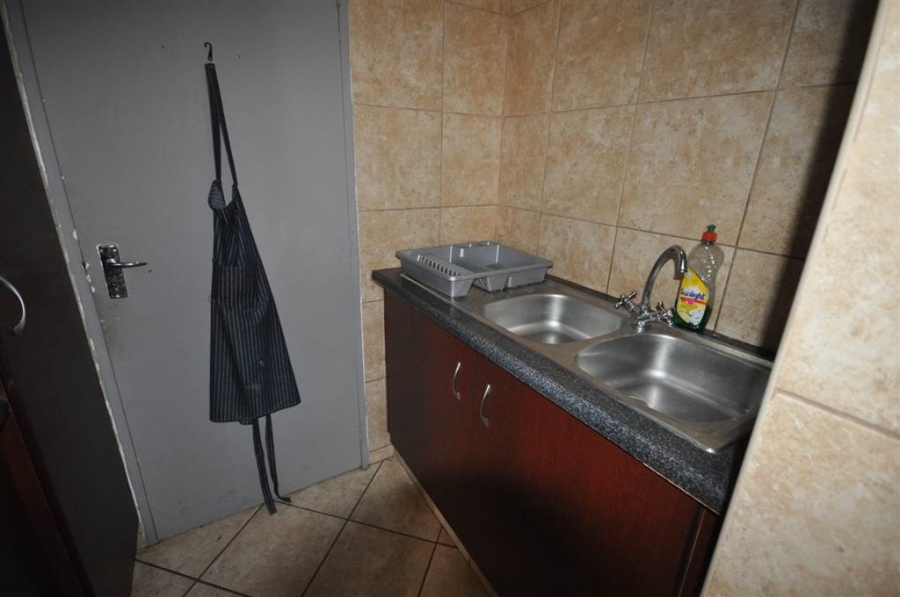 2 Bedroom Property for Sale in Eike Park Gauteng