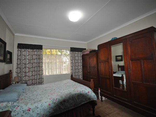 3 Bedroom Property for Sale in Helikonpark Gauteng