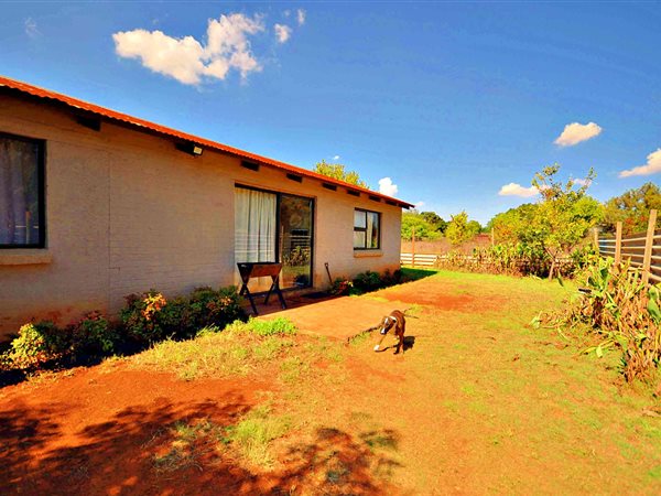 6 Bedroom Property for Sale in Aureus Gauteng