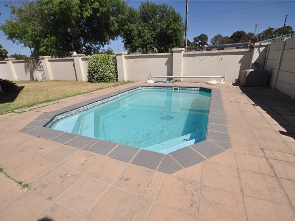 3 Bedroom Property for Sale in Homelake Gauteng