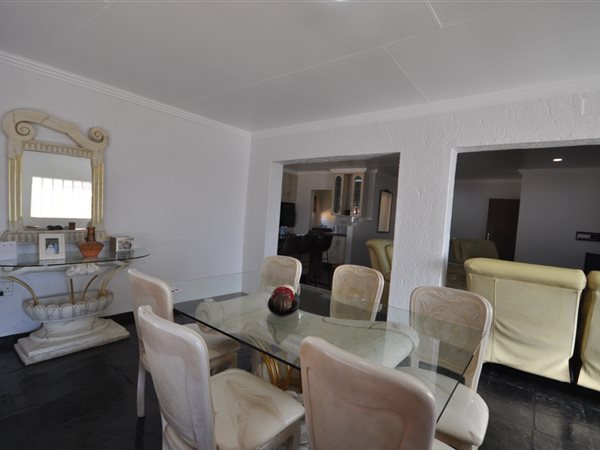 3 Bedroom Property for Sale in Eike Park Gauteng