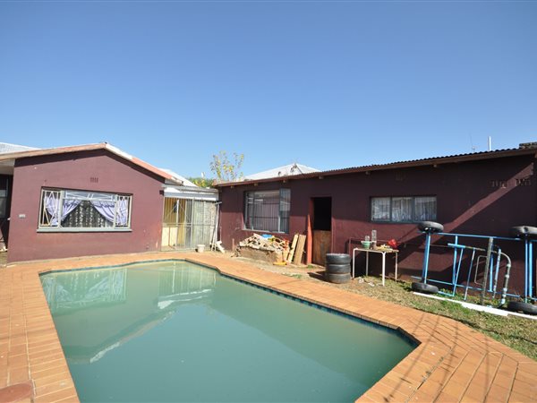 3 Bedroom Property for Sale in Randgate Gauteng