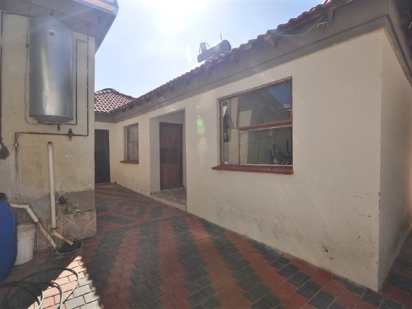 3 Bedroom Property for Sale in Tshepisong Gauteng