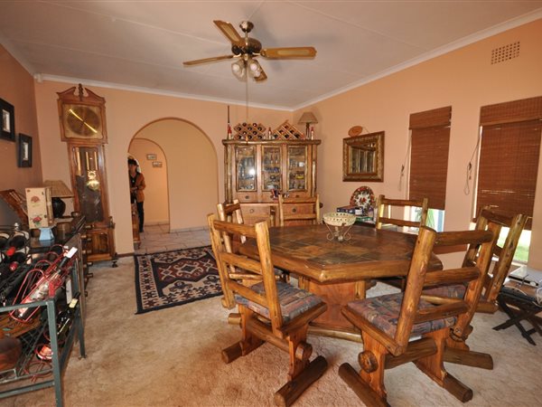 3 Bedroom Property for Sale in Helikonpark Gauteng