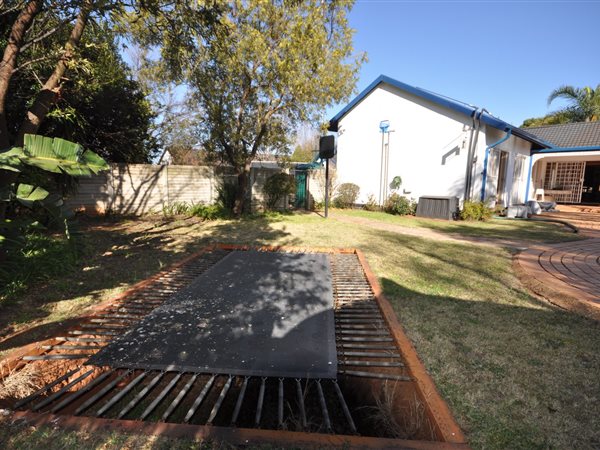 3 Bedroom Property for Sale in Helikonpark Gauteng