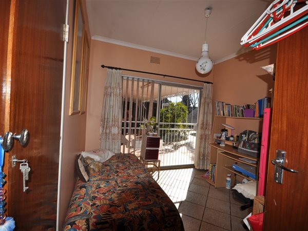 3 Bedroom Property for Sale in Helikonpark Gauteng