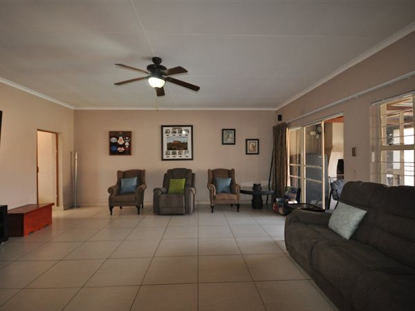 4 Bedroom Property for Sale in Greenhills Gauteng