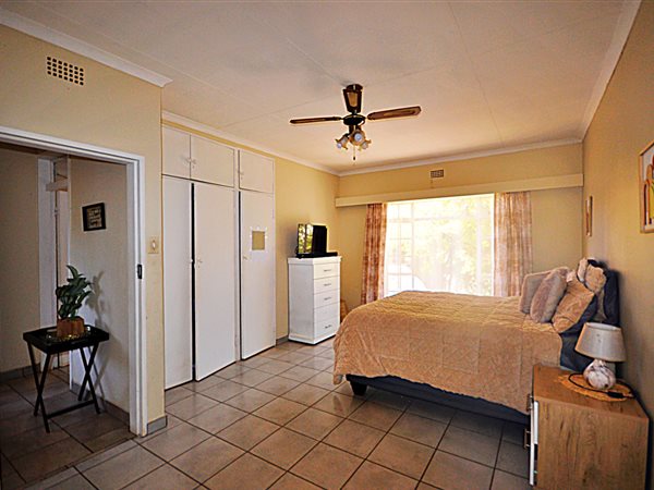 2 Bedroom Property for Sale in Westonaria Gauteng