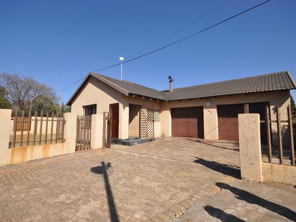 3 Bedroom Property for Sale in Eike Park Gauteng