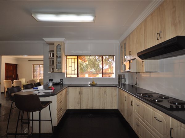 3 Bedroom Property for Sale in Eike Park Gauteng