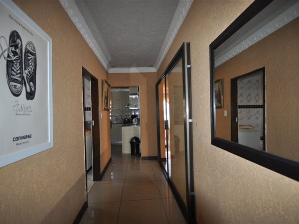 3 Bedroom Property for Sale in Tshepisong Gauteng