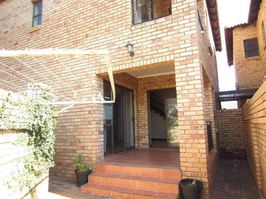 3 Bedroom Property for Sale in Chancliff Ridge Gauteng