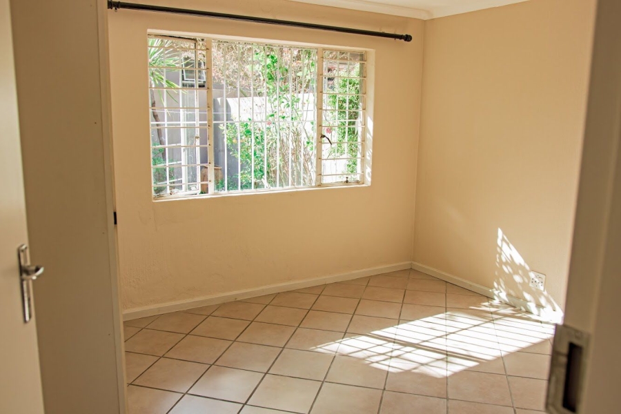 To Let 2 Bedroom Property for Rent in Northwold Gauteng