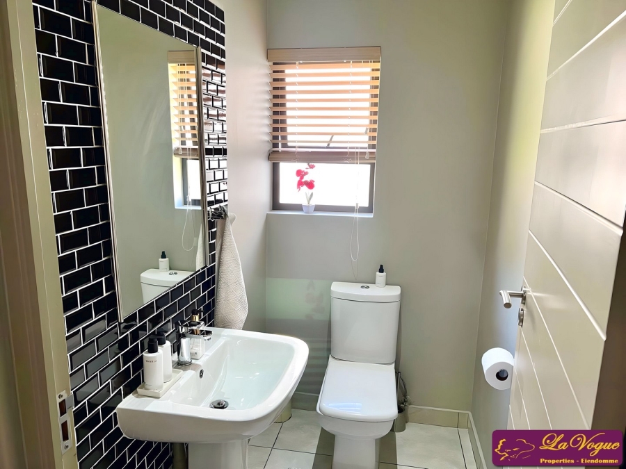 3 Bedroom Property for Sale in Olympus AH Gauteng