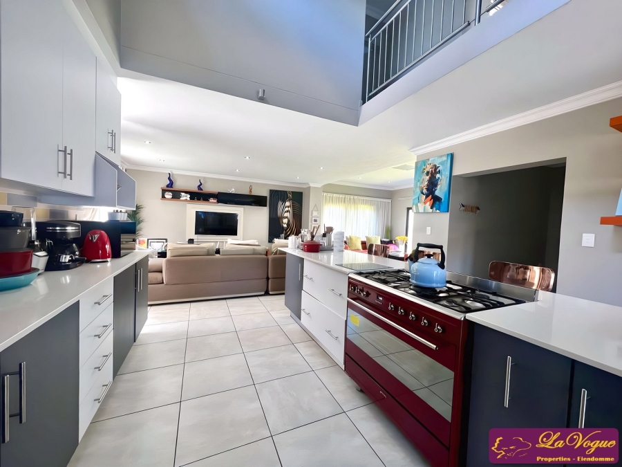 3 Bedroom Property for Sale in Olympus AH Gauteng