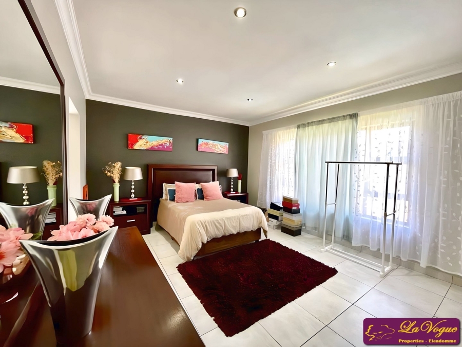 3 Bedroom Property for Sale in Olympus AH Gauteng