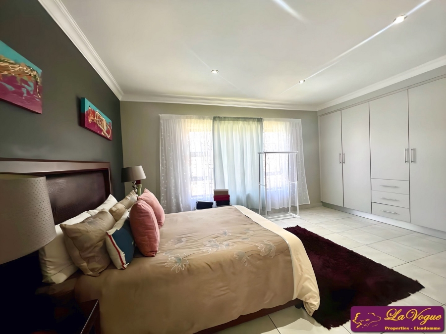 3 Bedroom Property for Sale in Olympus AH Gauteng