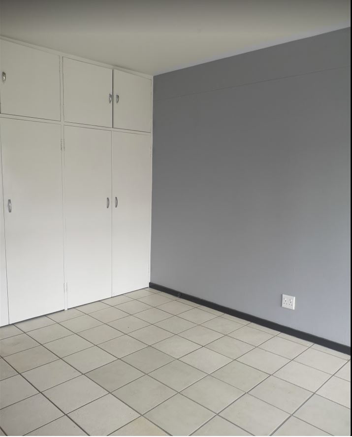 To Let 1 Bedroom Property for Rent in Sunnyside Gauteng