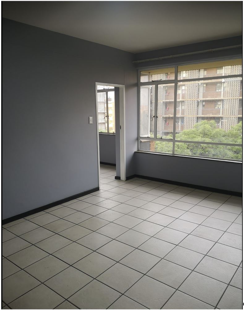 To Let 1 Bedroom Property for Rent in Sunnyside Gauteng