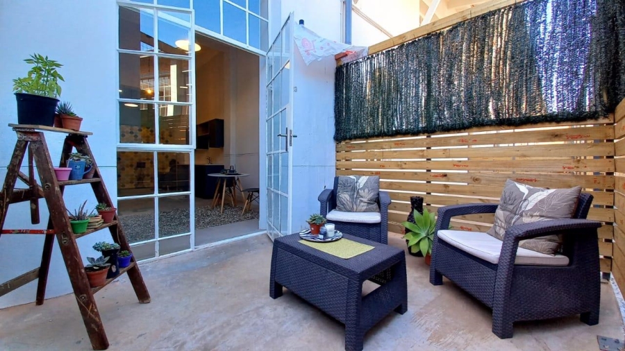 1 Bedroom Property for Sale in Braamfontein Gauteng