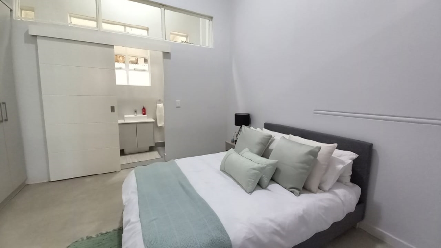 1 Bedroom Property for Sale in Braamfontein Gauteng