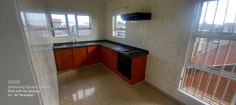 To Let 2 Bedroom Property for Rent in Lenasia Gauteng