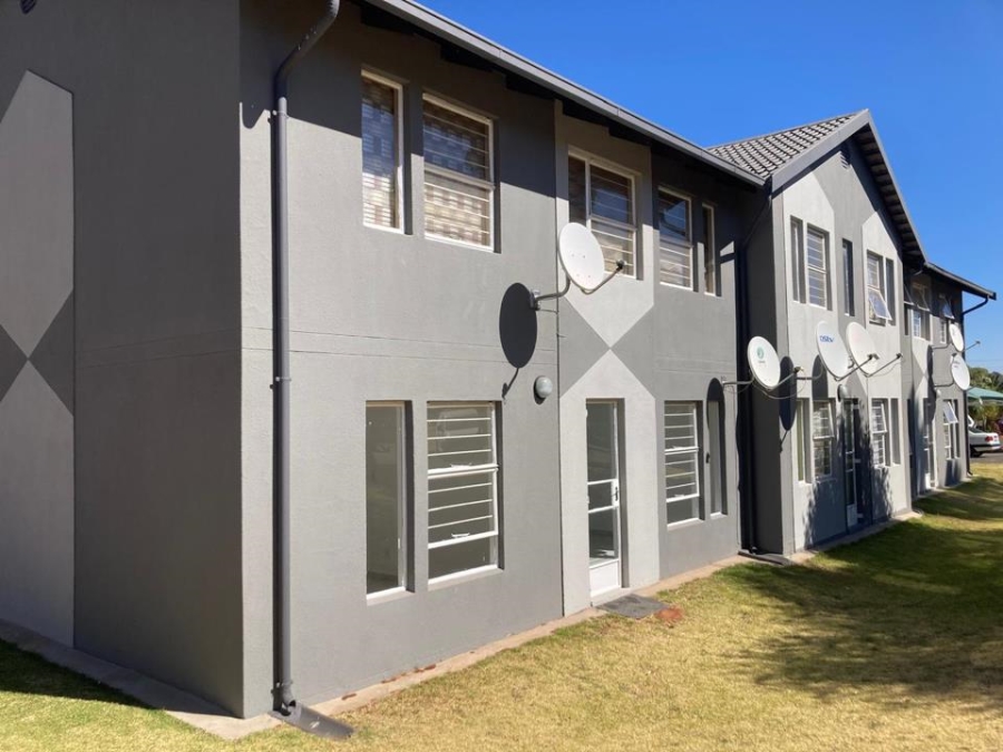 2 Bedroom Property for Sale in Ridgeway Gauteng