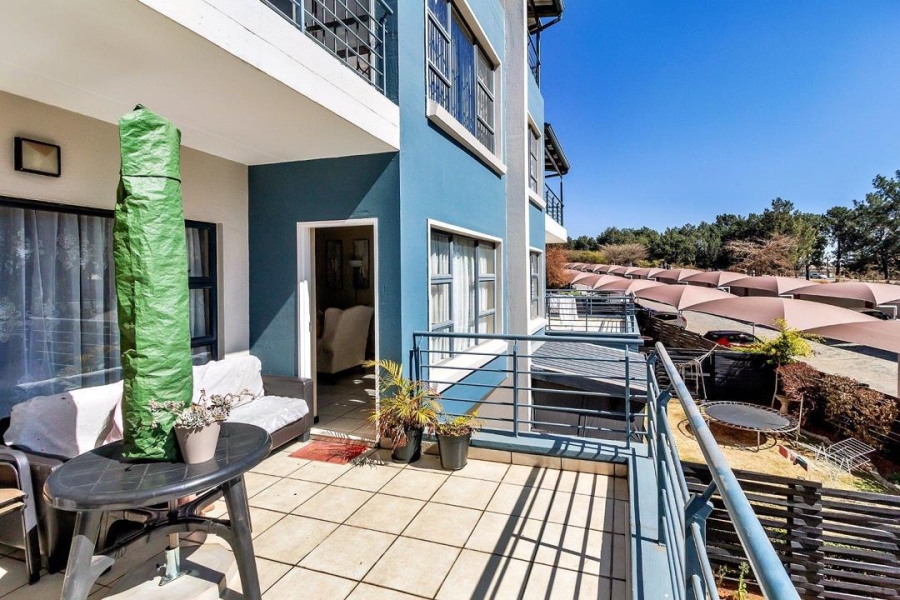 2 Bedroom Property for Sale in Greenstone Gate Gauteng