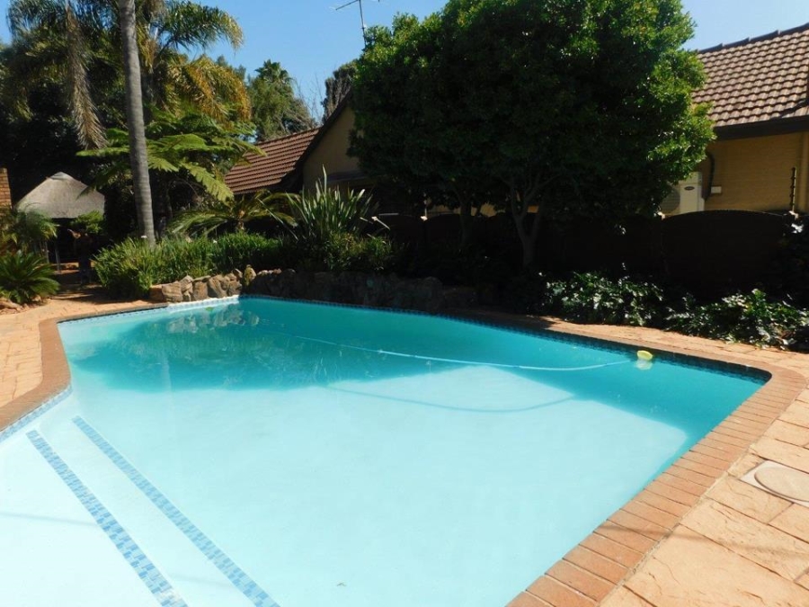 4 Bedroom Property for Sale in Van Riebeeck Park Gauteng