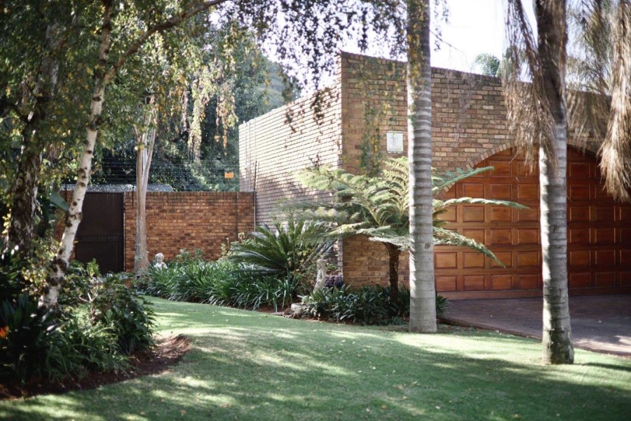 4 Bedroom Property for Sale in Van Riebeeck Park Gauteng