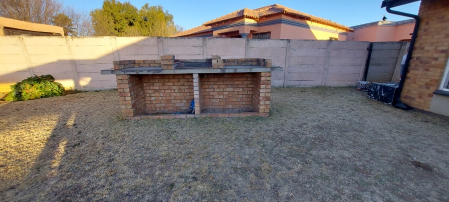 3 Bedroom Property for Sale in Visagie Park Gauteng