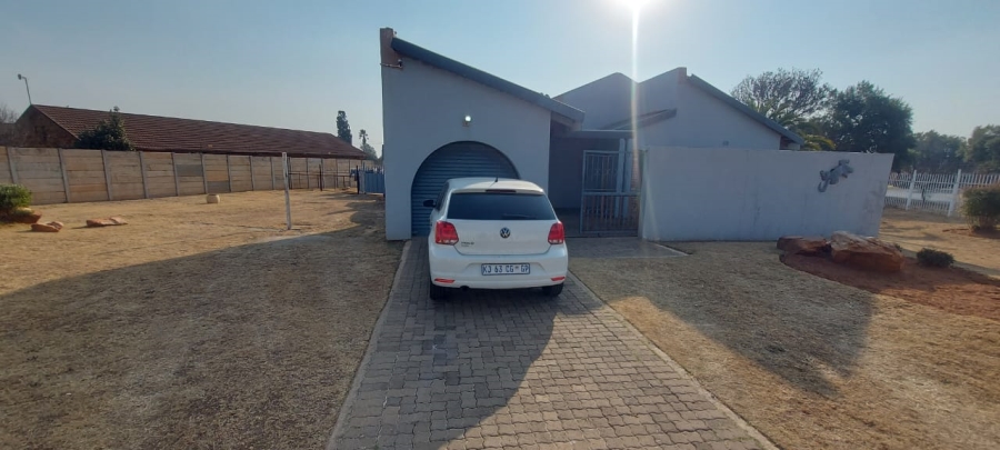 3 Bedroom Property for Sale in Visagie Park Gauteng