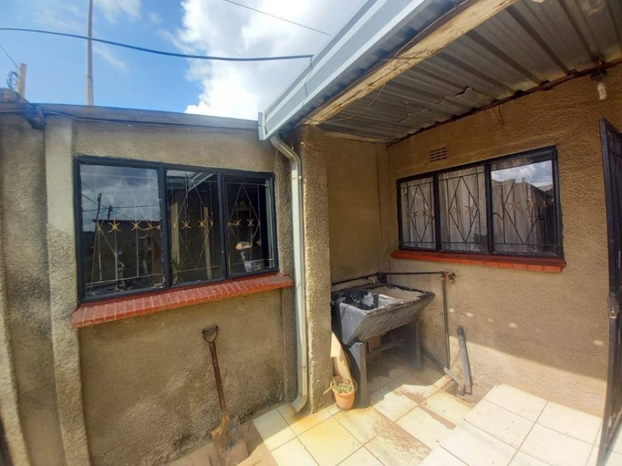 3 Bedroom Property for Sale in Duduza Gauteng