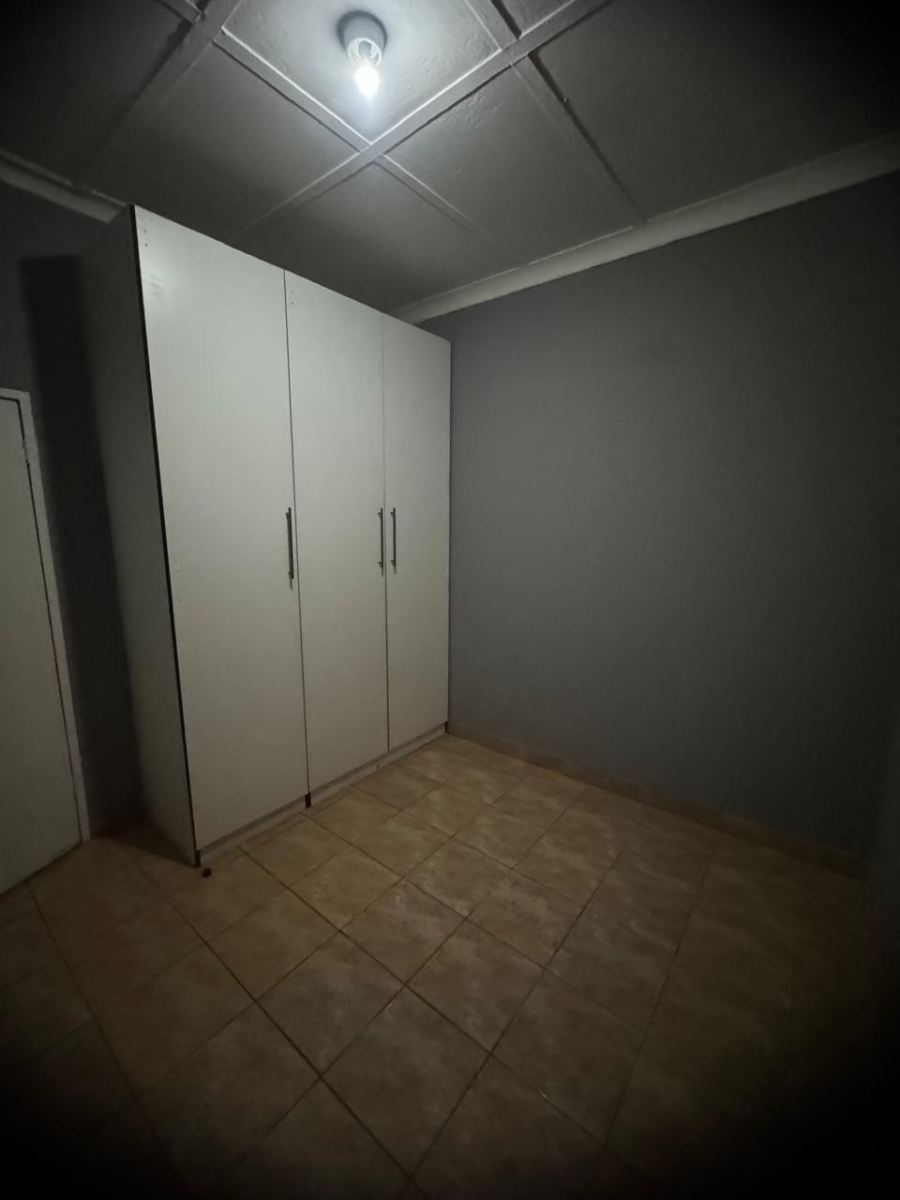 To Let 2 Bedroom Property for Rent in Bez Valley Gauteng