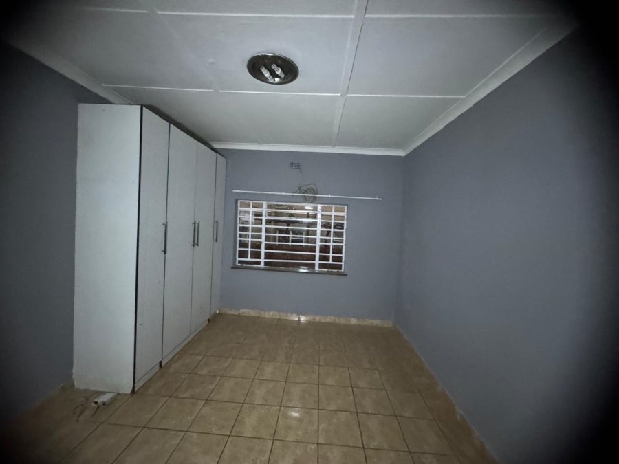 To Let 2 Bedroom Property for Rent in Bez Valley Gauteng