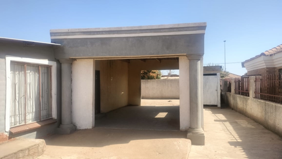 2 Bedroom Property for Sale in Soshanguve R Gauteng