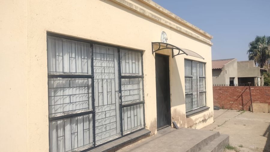 3 Bedroom Property for Sale in Soshanguve KK Gauteng