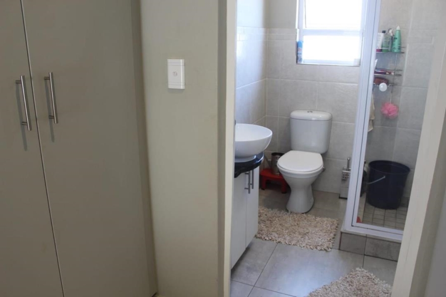 3 Bedroom Property for Sale in Elandsfontein Gauteng