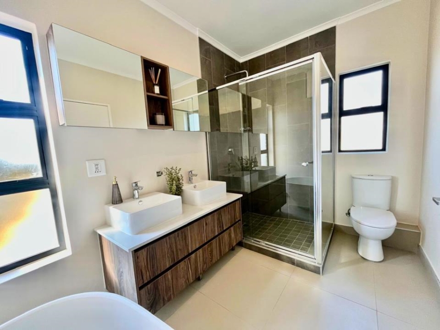 3 Bedroom Property for Sale in Beverley Gauteng