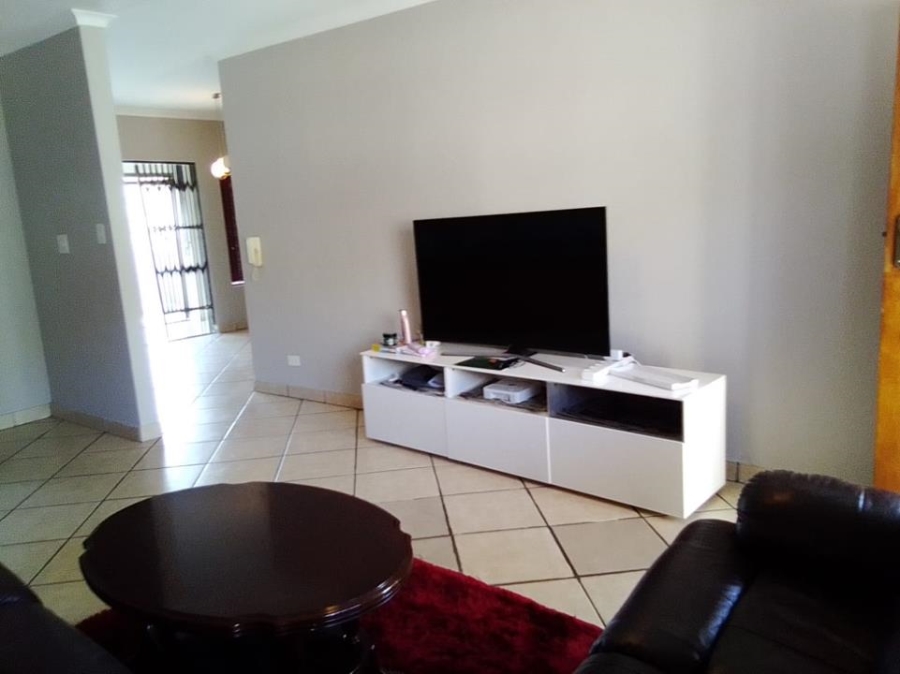 3 Bedroom Property for Sale in Halfway Gardens Gauteng