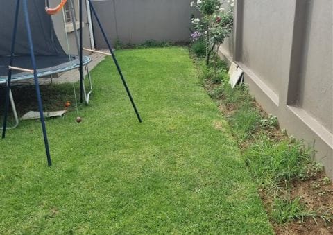 3 Bedroom Property for Sale in Halfway Gardens Gauteng