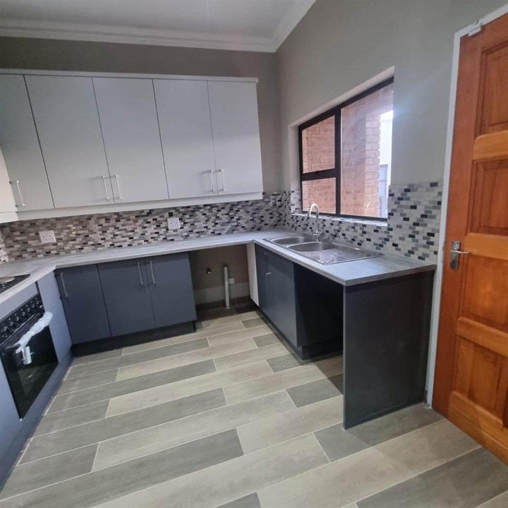 To Let 3 Bedroom Property for Rent in Norkem Park Gauteng